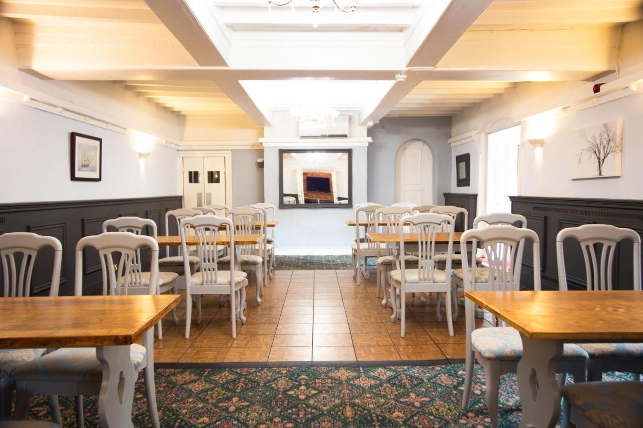 The Cedars Hotel, Лафборо Экстерьер фото